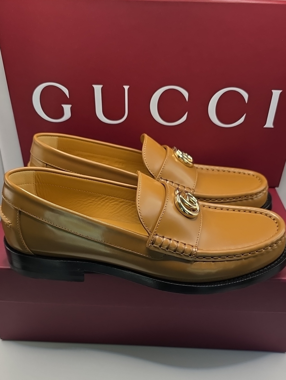 Gucci Tan/Gold Leather Horsebit Slip-On Loafers